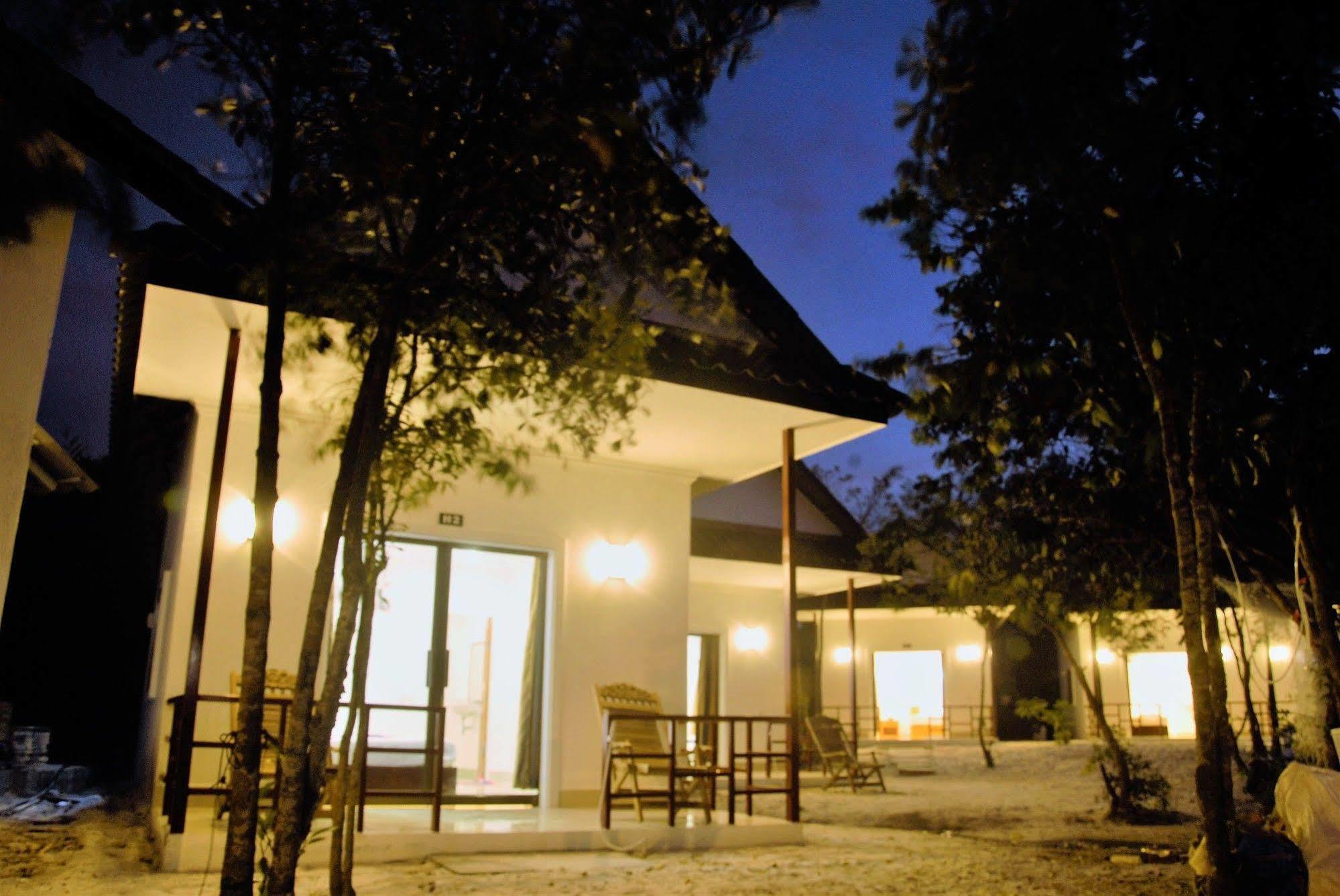 Home Stay Resort Koh Rong Sanloem Zewnętrze zdjęcie